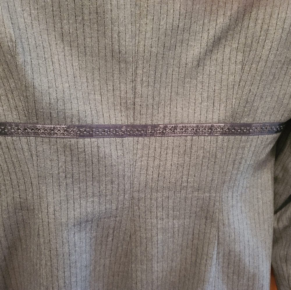 Worth jacket - Picture 11 of 15